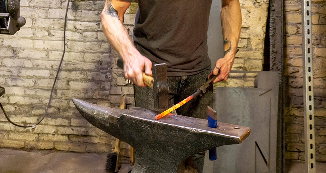 forging blacksmithing class
