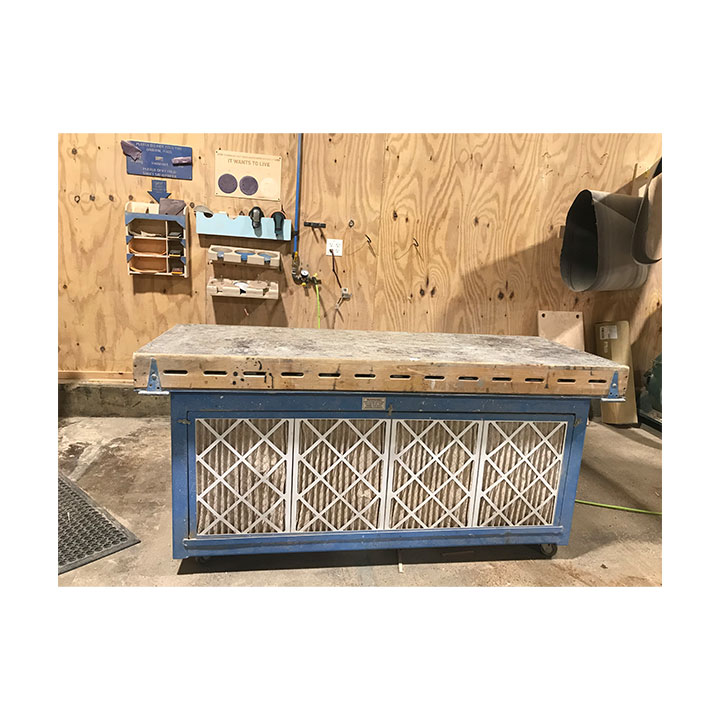 downdraft-table