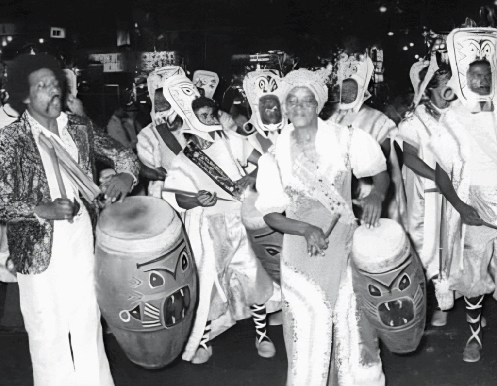 Call Parade of Montevideo, 1978/79 - Comparsa Raíces by Armando Ayala